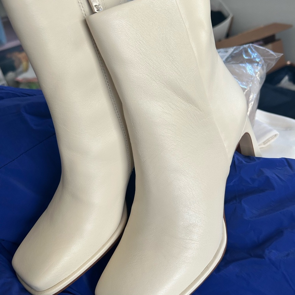 Sam Edelman Ivory Heeled Boots